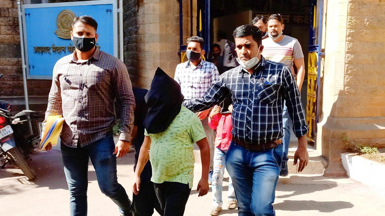 Four more arrested in Bollywood pornography case