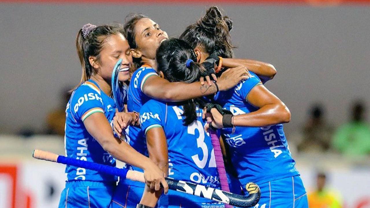 India women beat Spain 2-1