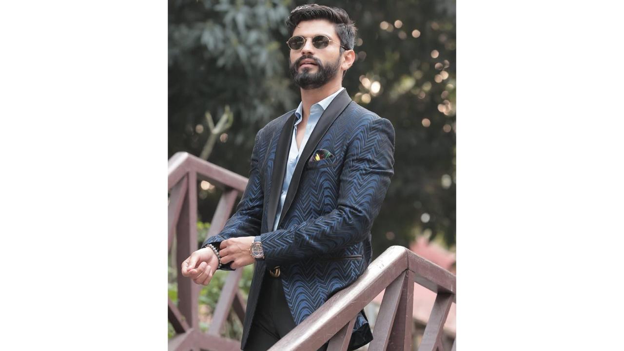 Aayush Kumar hosts first-ever beauty series 'Make Me Up' on OTT