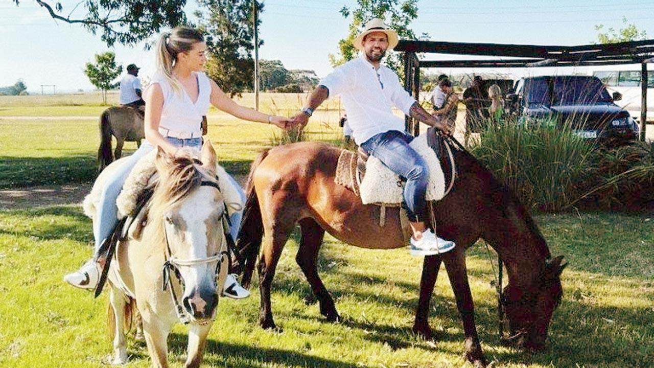 Aguero takes Calzetti on holiday to Uruguay post-retirement