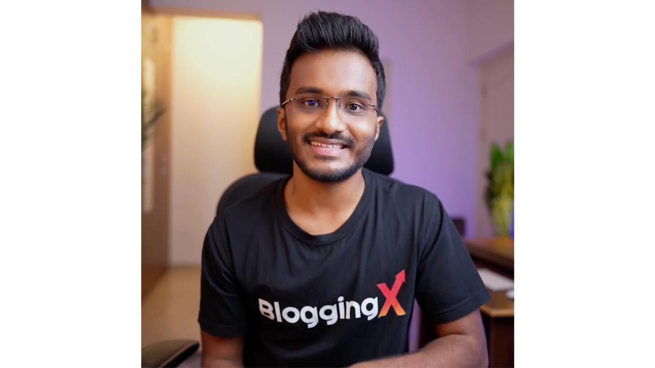 A Story of How Blogging Helped Akshay Hallur to ride the Digital Wave...