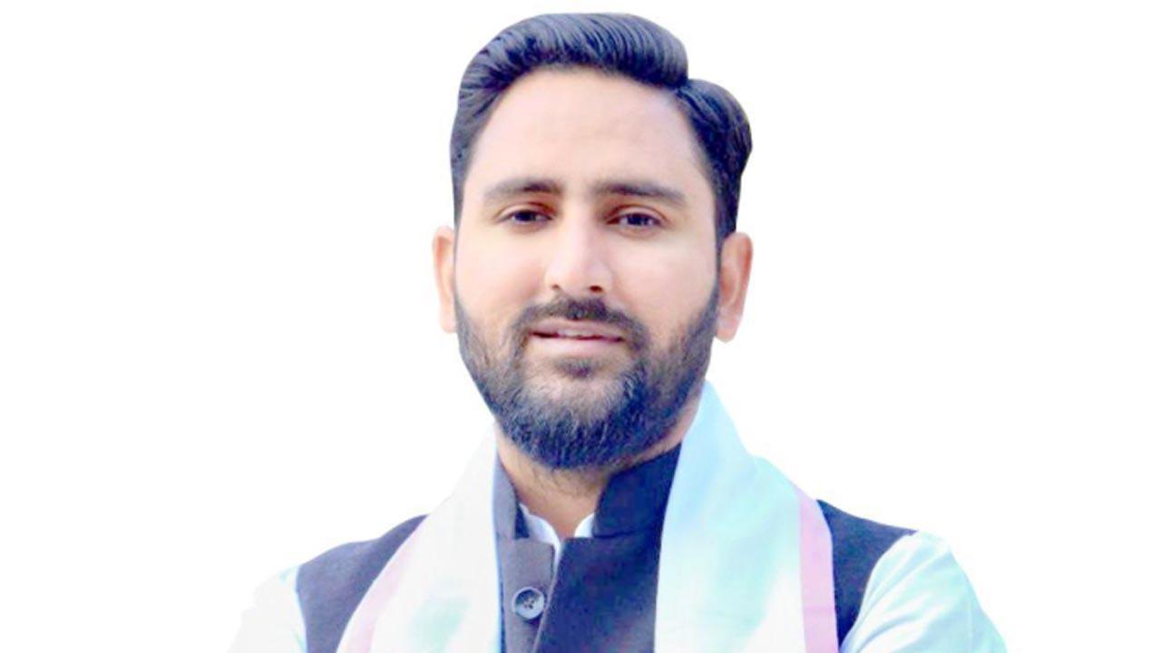 Politician and youth leader Anil Chopra’s wise words about the importance of education for students