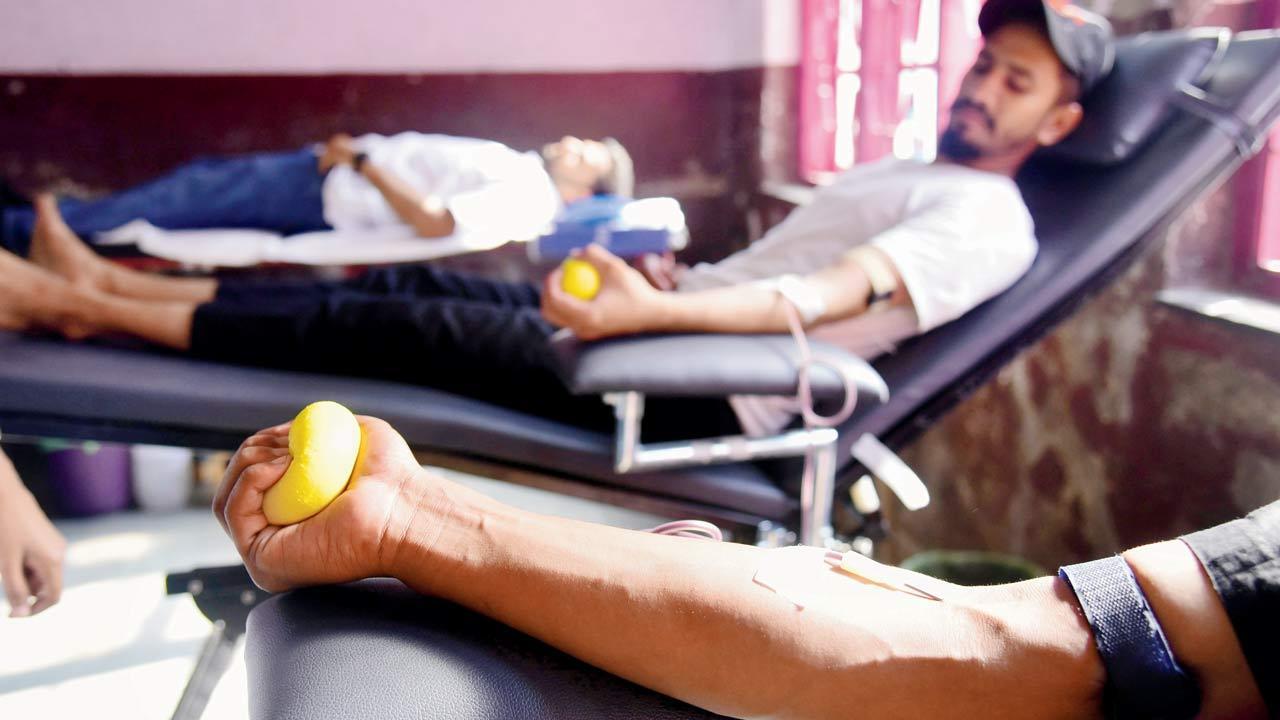 Blood banks in Mumbai on alert, will start camps in housing societies