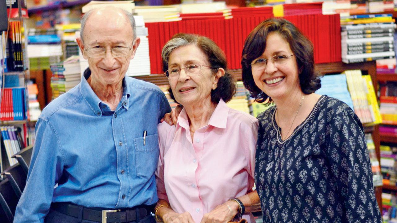 (From left) A dated photo from 2015 of Burjor Patel with his wife, Ruby, and daughter Shernaz at Kitabkhana. pic/bipin kokate