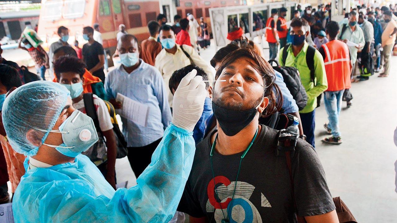 Omicron replaces Delta as dominant variant with 67.5 pc positivity rate in Karnataka: Health Minister