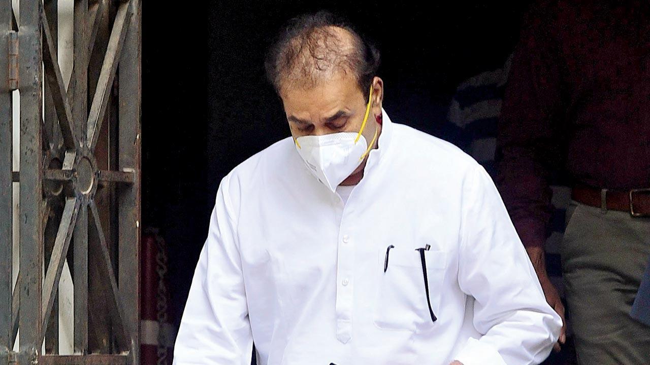 Extension of Anil Deshmukh’s judicial custody not illegal: Mumbai court