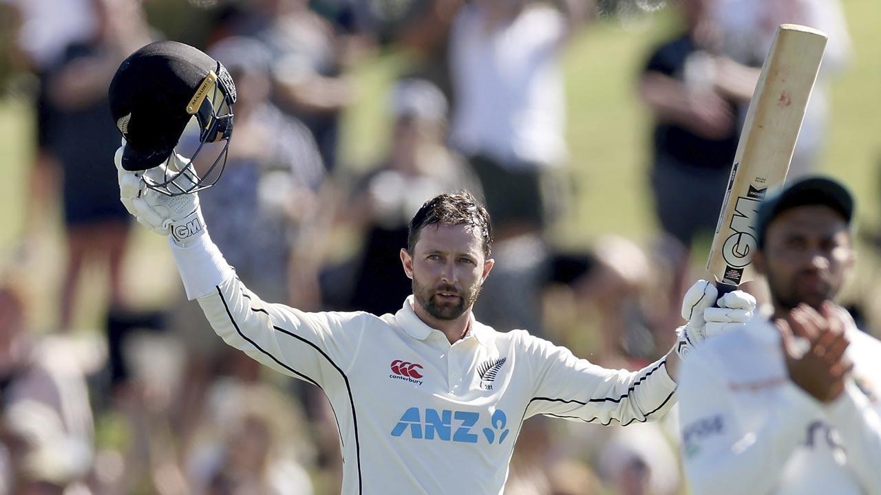 Conway takes NZ to 258-5 on Day 1