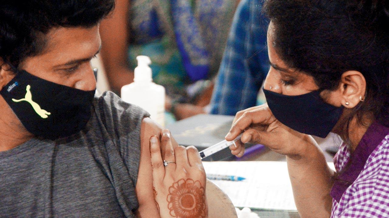 Mumbai: BMC to begin vaccinating children aged 15-18 against Covid-19 today