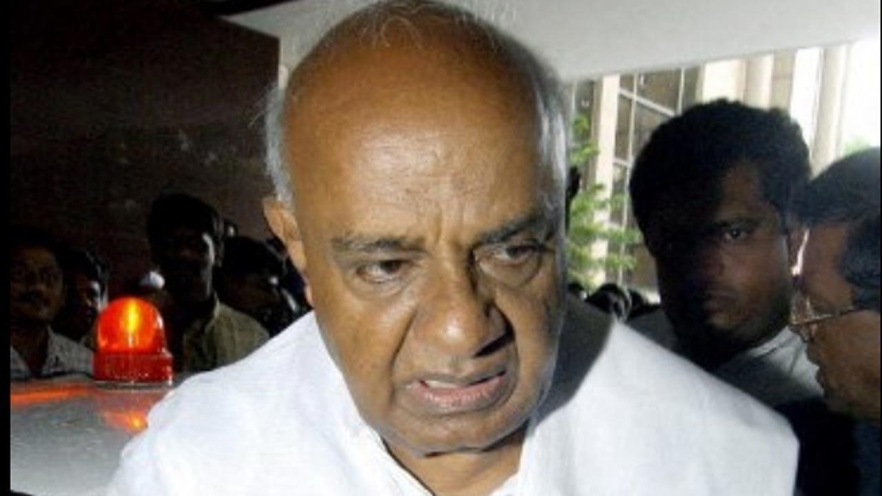 Former Prime Minister HD Devegowda tests positive for Covid-19