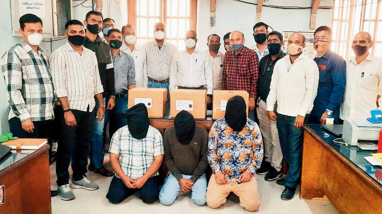 Trio held with drugs worth Rs 16-crore at Antop Hill