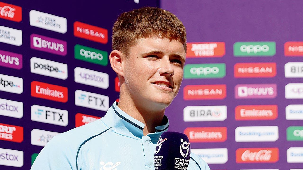 England first team to reach semi-finals