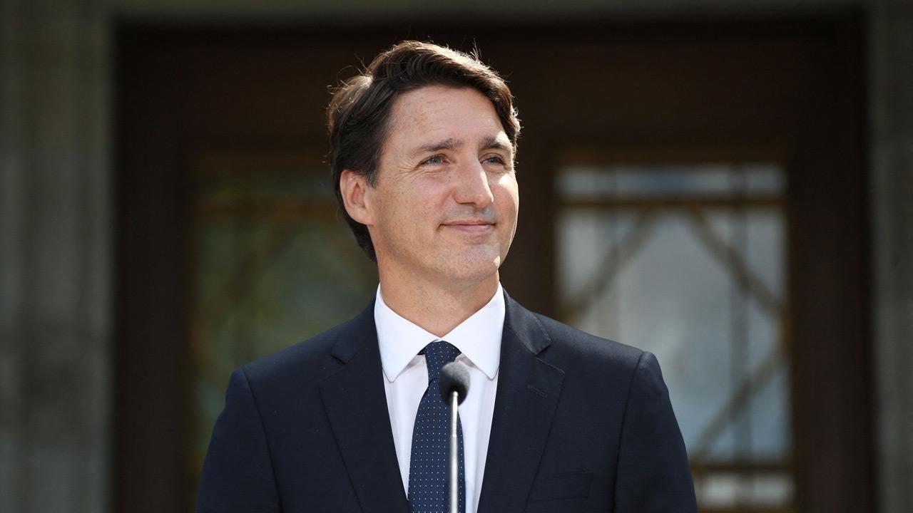 Canadian PM Justin Trudeau tests positive for Covid-19
