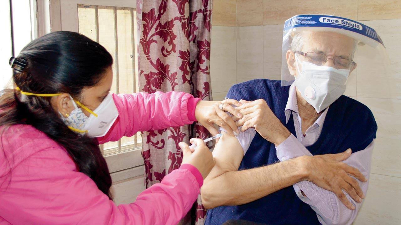 Keep enough buffer stock of medical O2, Centre tells states 