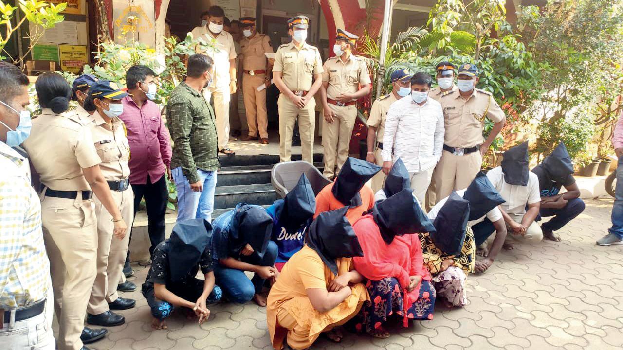 11 arrested for kidnapping, selling infant from Mumbai in Tamil Nadu
11 people, including three women, were arrested by the VP Road police in south Mumbai for their alleged involvement in a baby-selling racket. The police said Girgaum resident Anwari Abdul Rashid Sheikh, 50, had allowed a couple with a four-month-old girl to stay in her house about two-and-a-half months ago.
The couple identified themselves as Ibrahim and Sangeeta Chaubey and told the owner that they were in a live-in relationship. Sheikh took care of the baby when they were out for work. In December 2021, Chaubey left the house without informing the owner and never returned. After some time, Ibrahim took the baby out saying she needed polio doses. But neither of them came back. On January 3, the police tracked down Ibrahim, who took them to Tamil Nadu. Ibrahim was in touch with a few surrogate mothers and one of them had tipped him about a childless couple visiting a doctor. Through her, the baby was sold to the couple for Rs 4.8 lakh
