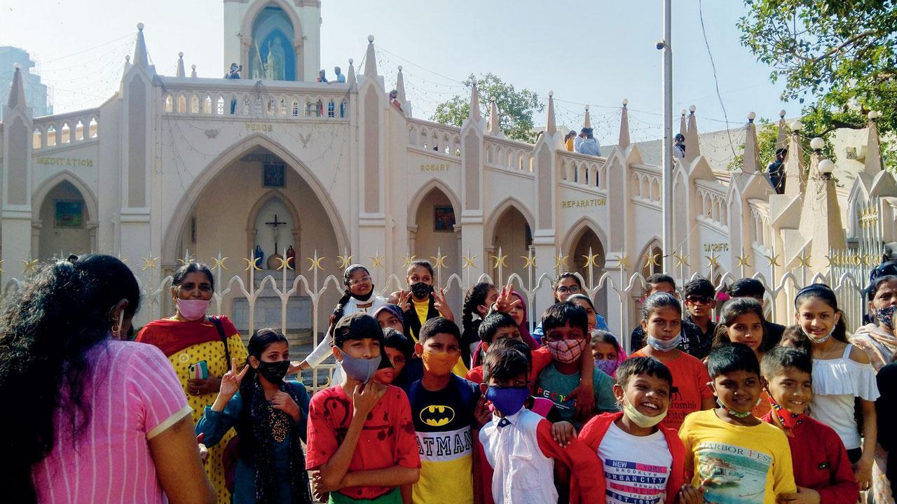 Women-led Muslim org takes kids of different faiths to Bandra’s Mt Mary Church