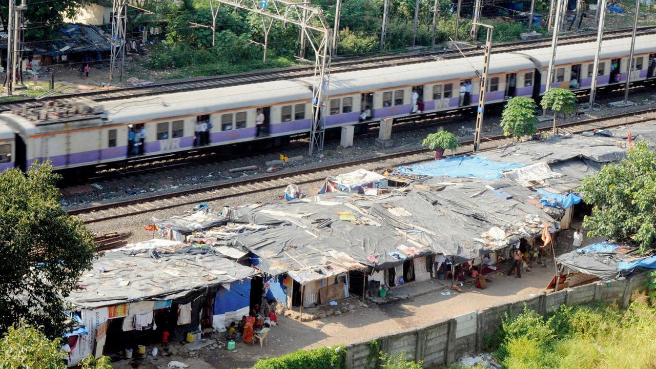 CIDCO panel to review, improve passenger amenities at Navi Mumbai stations