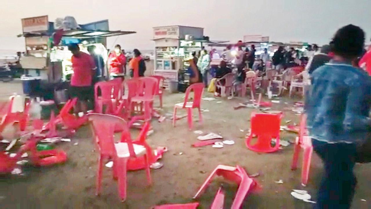 Woman killed, 11 injured as car hits food stall on Palghar beach