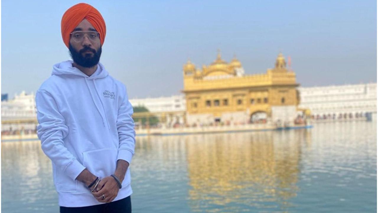 25-Year Old Raunak Singh and His NGO Sikh Aid Provide Food To Home Quarantine Covid Patients In Cuttack