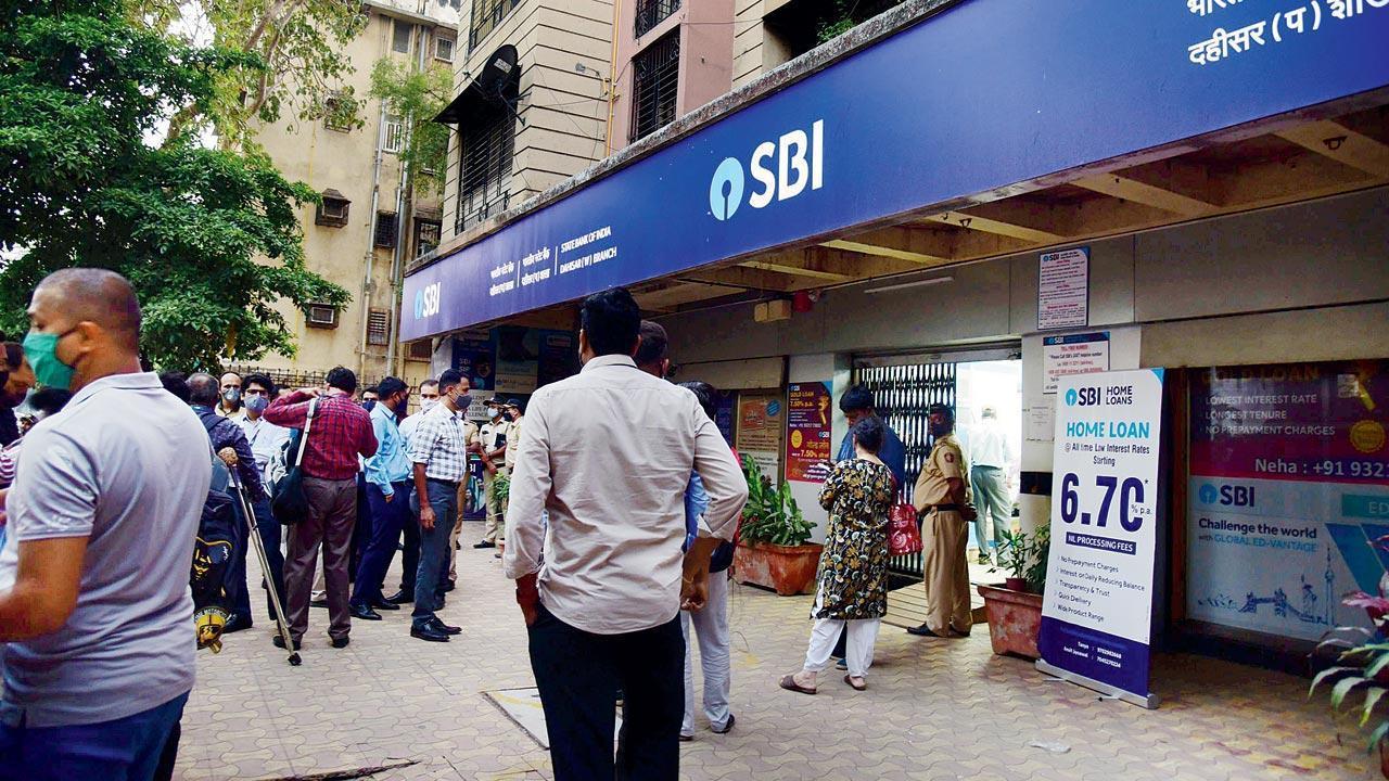 SBI withdraws circular calling pregnant women 'temporarily unfit'