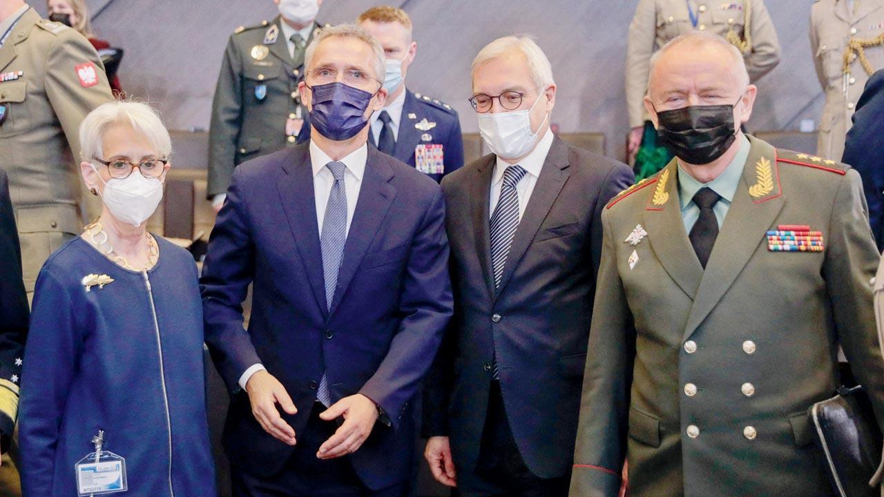 NATO, Russia in high-level talks as Ukraine tensions simmer