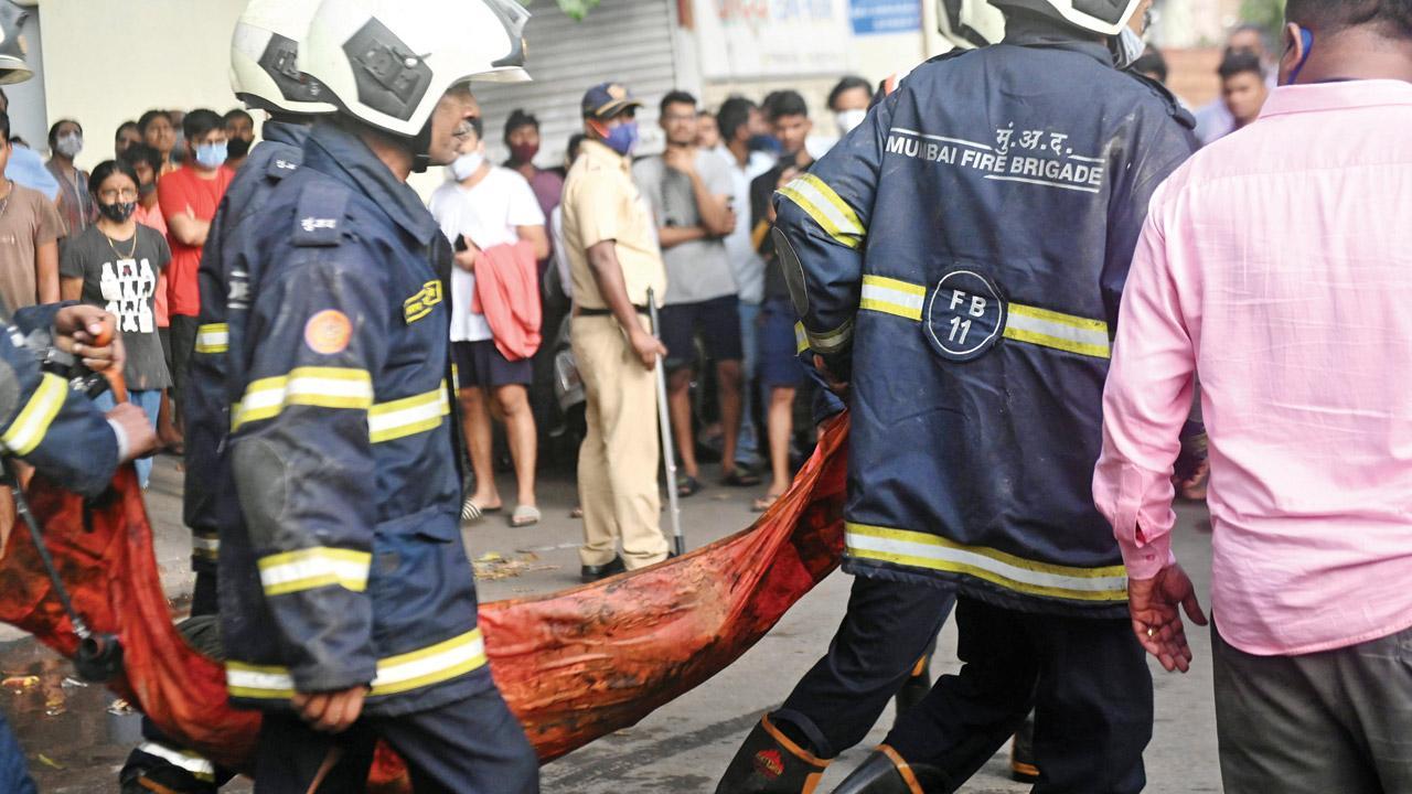 Nana Chowk fire: Building residents allege private hospitals demanded heavy deposit before admission