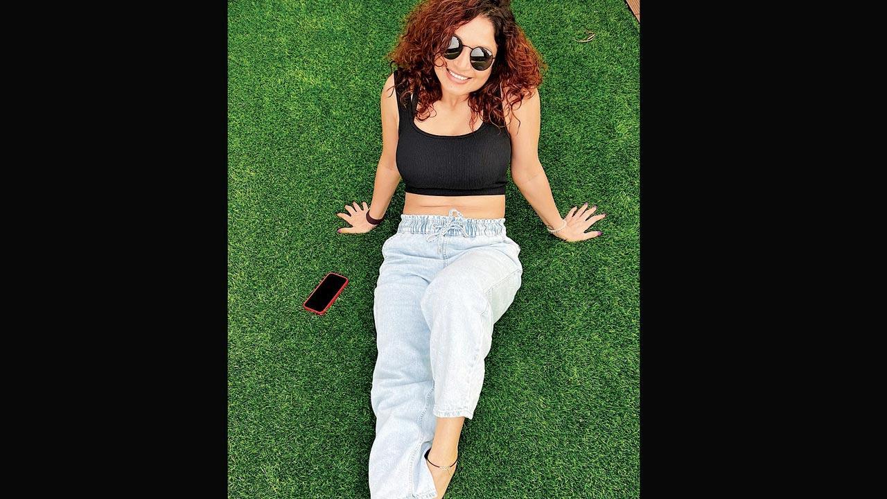 Robin Uthappa's wife Shheethal enjoys a joyful morning. See photo