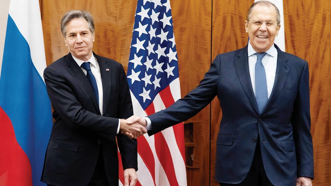 US, Russian ministers discuss Ukraine at ‘critical moment’