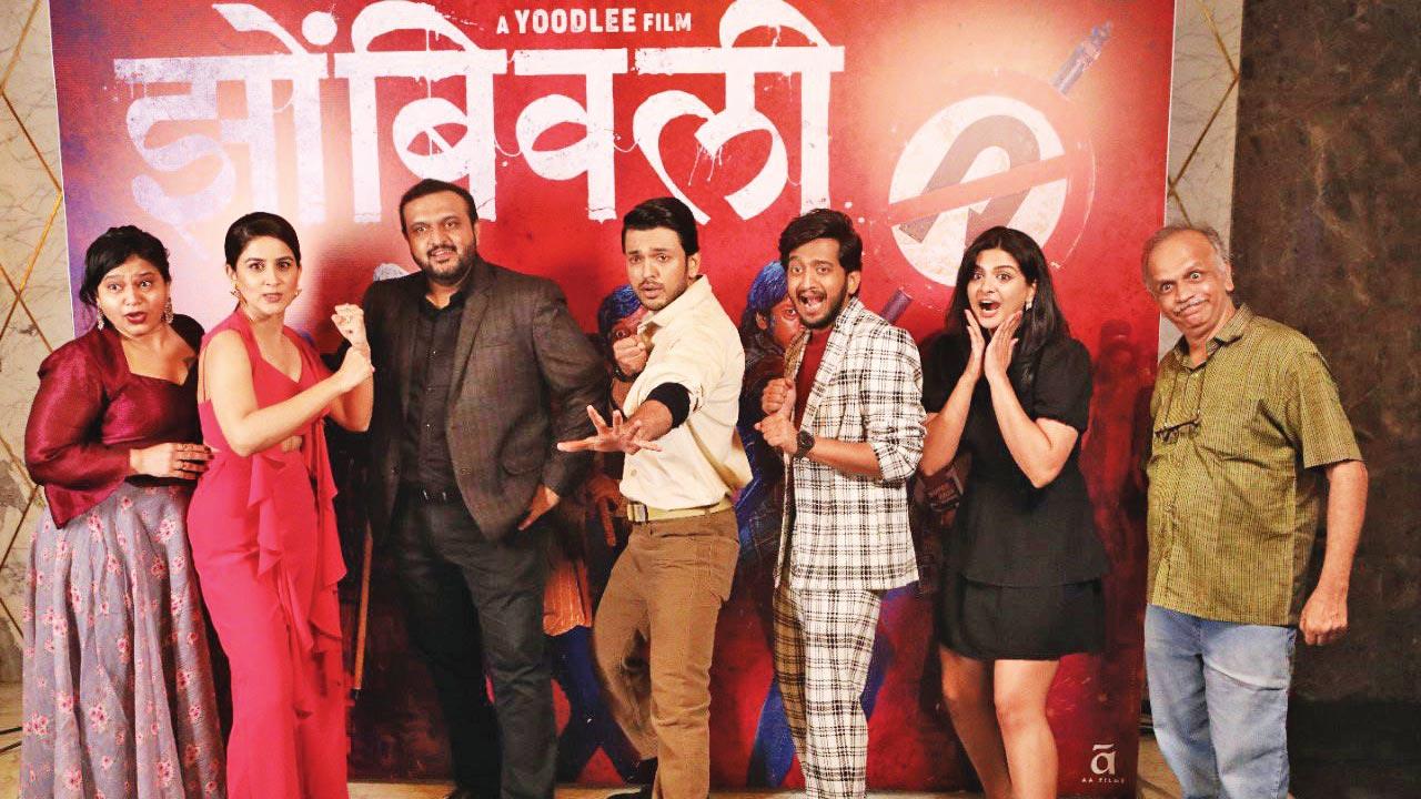 Director Aditya Sarpotdar (third from left) with the cast