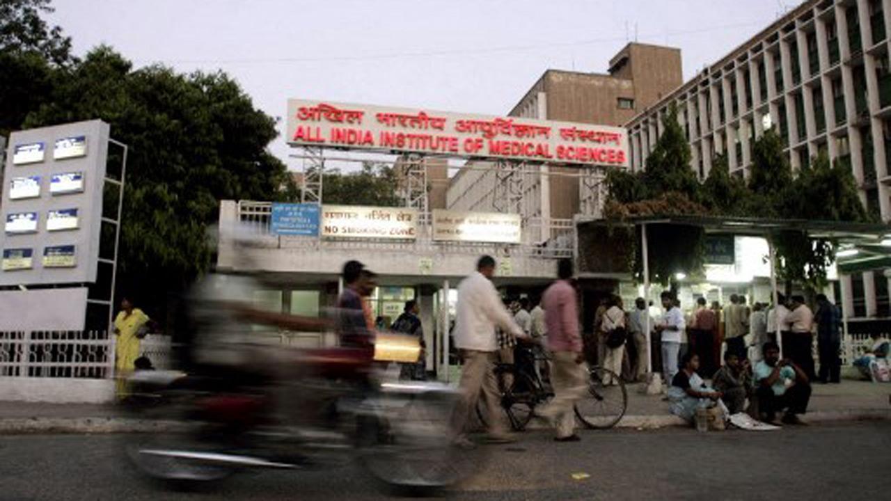 COVID-19: AIIMS Delhi cancels winter vacation, asks faculty to join immediately