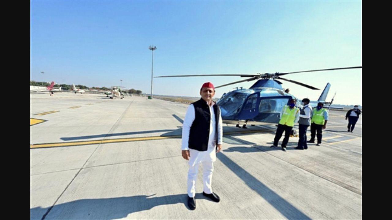 Stranded in Delhi, not allowed to fly for Muzaffarnagar, alleges SP chief Akhilesh Yadav