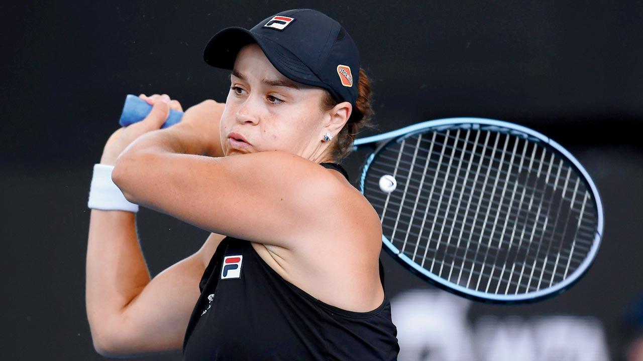  World No.1 Ash Barty serves her way to brilliant win over Kenin