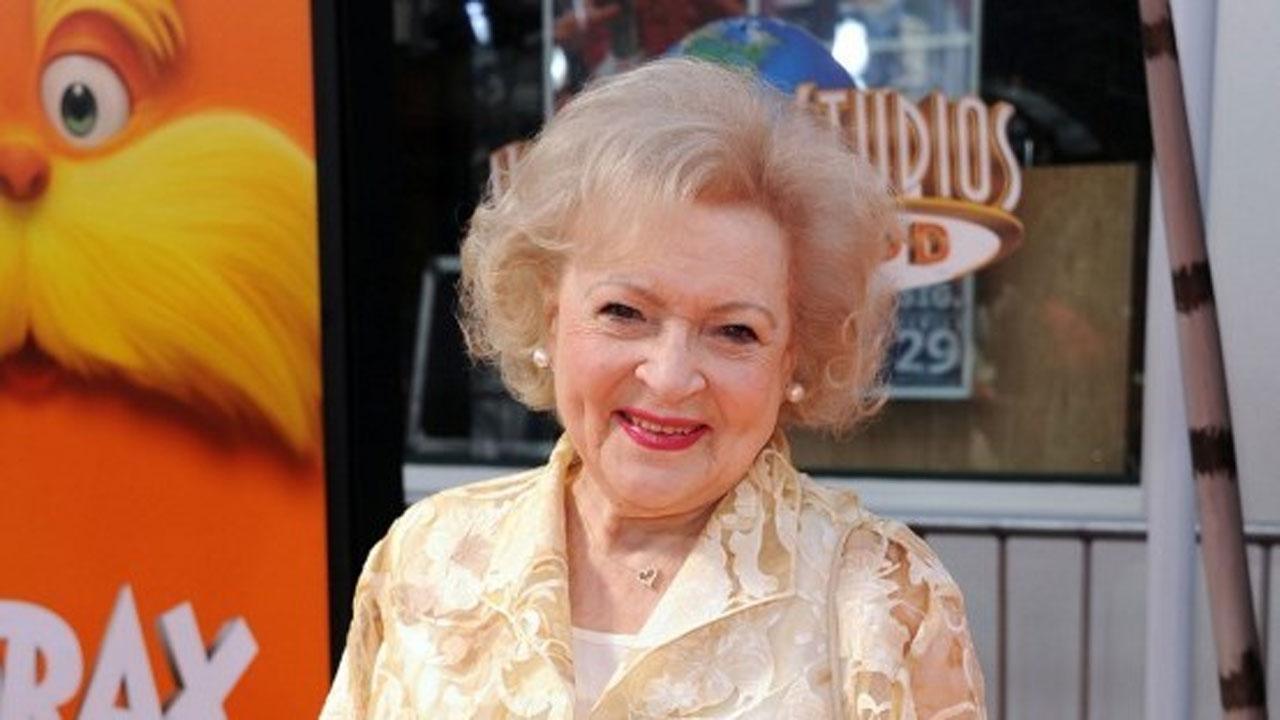 Ellen DeGeneres, Viola Davis and other celebs mourn the demise of Betty White