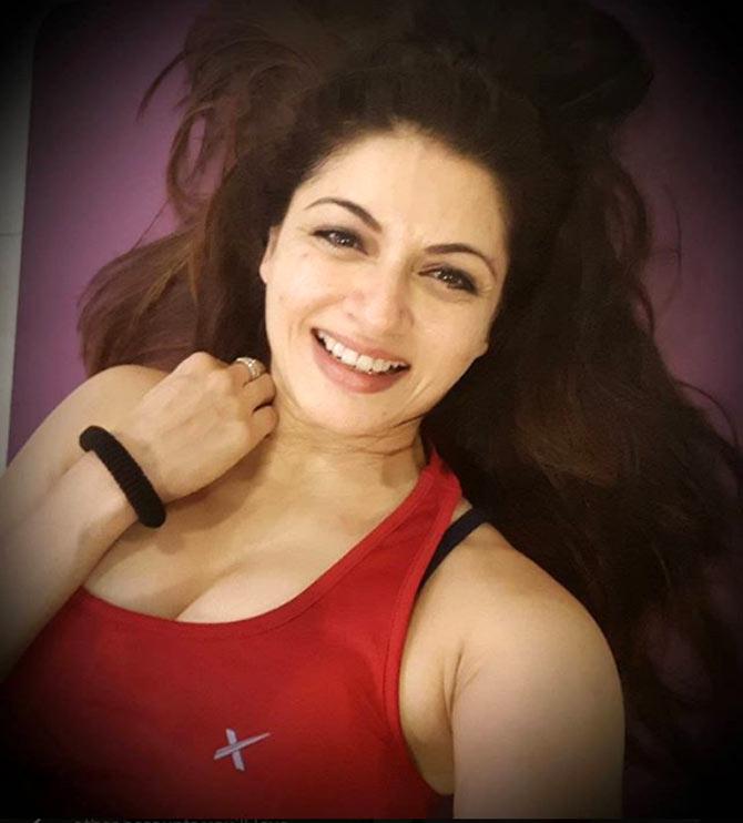 Bhagyashree shared this image after a fulfilling workout session. The actress surely looks ravishing and one can't believe that she is 50.