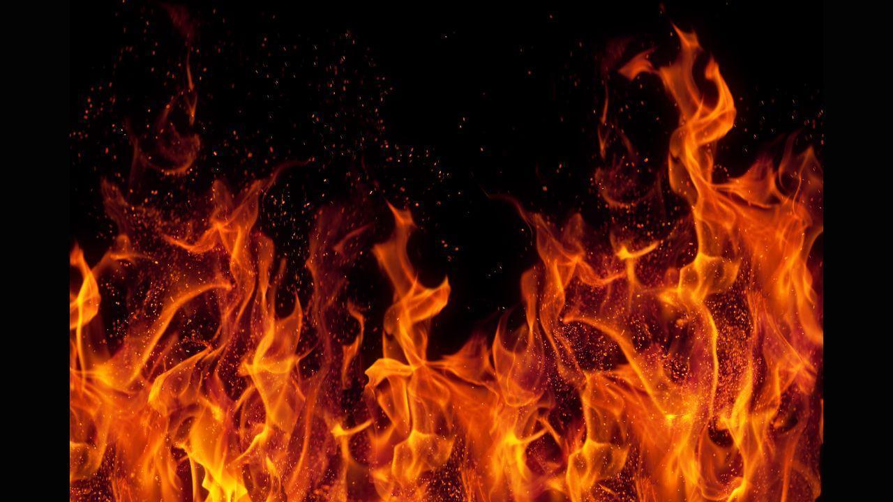 Pushback truck catches fire at Mumbai airport, no casualties or damage