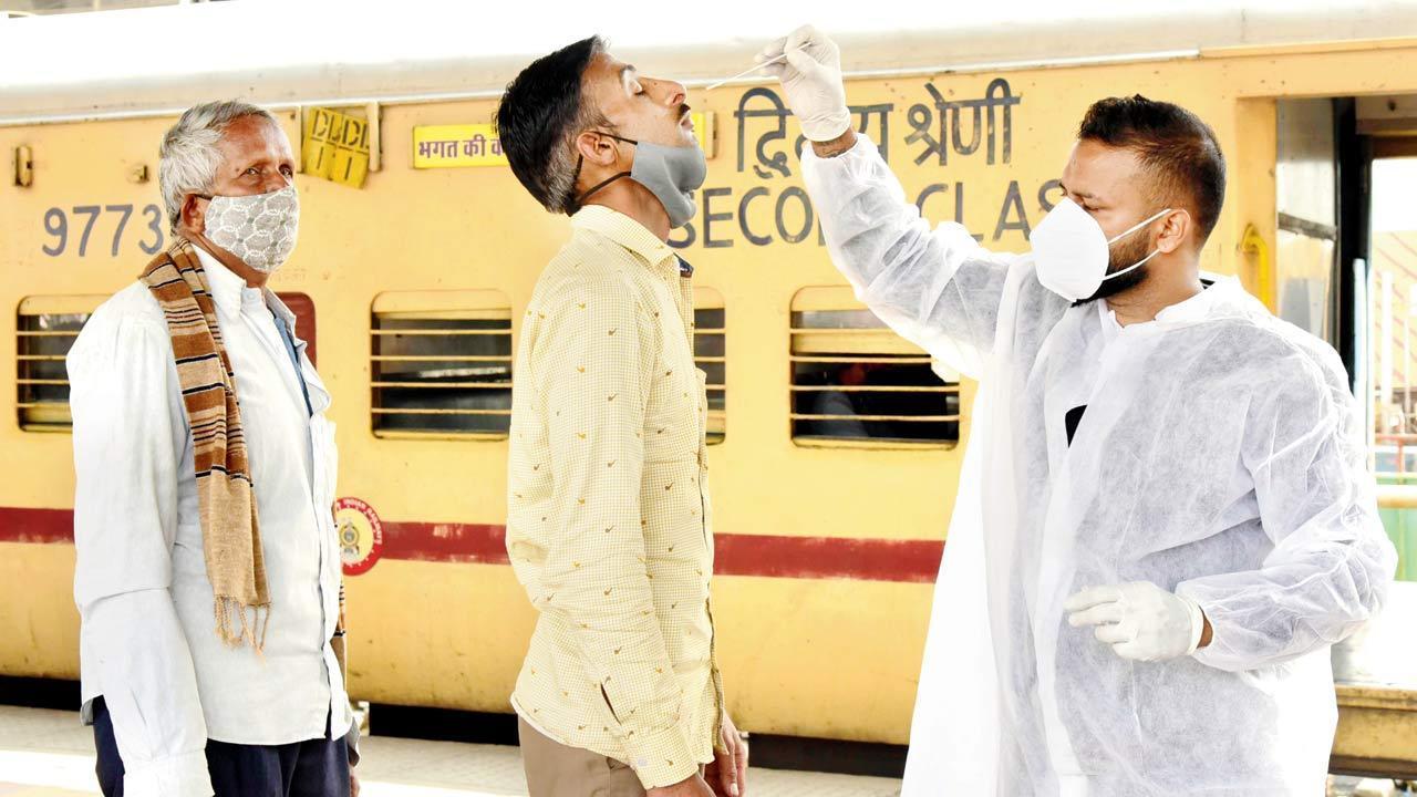 Mumbai sees 1,160 new Covid-19 cases, 10 deaths