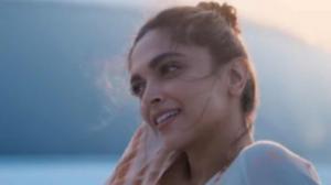 Ranveer seems to be in awe of his actress wife Deepika Padukone's performance in the upcoming film 'Gehraiyaan' and praised her by saying his 