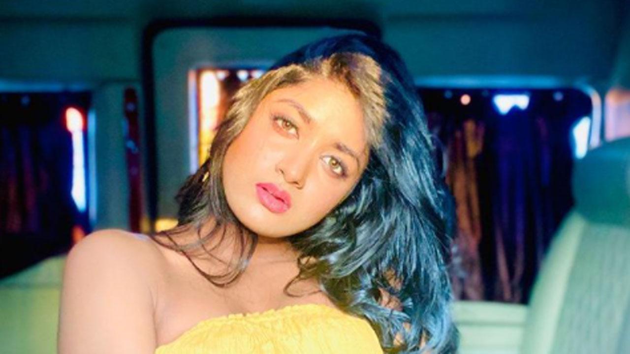 Actress Dimple Hayathi tests positive for Covid-19, says she has mild symptoms