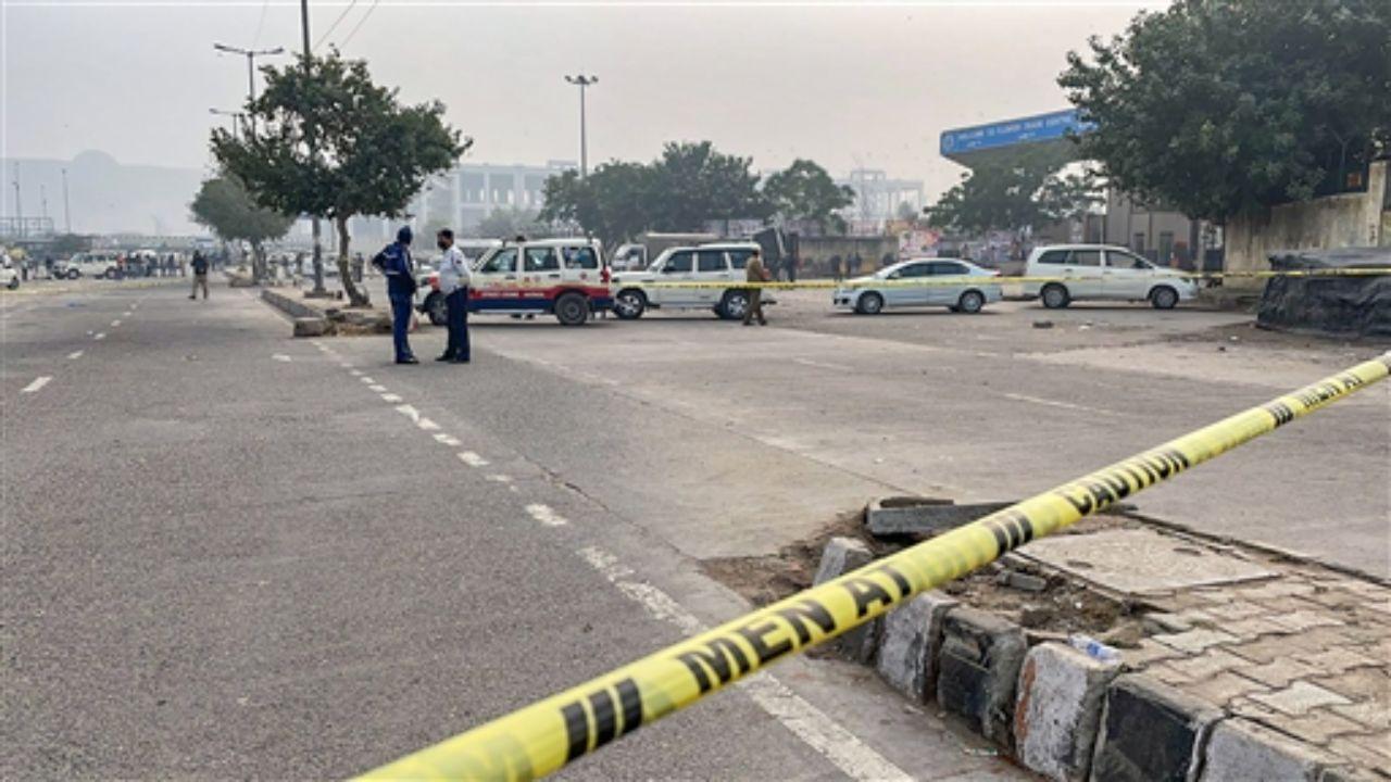 Delhi: IED found at Ghazipur market, controlled explosion carried out