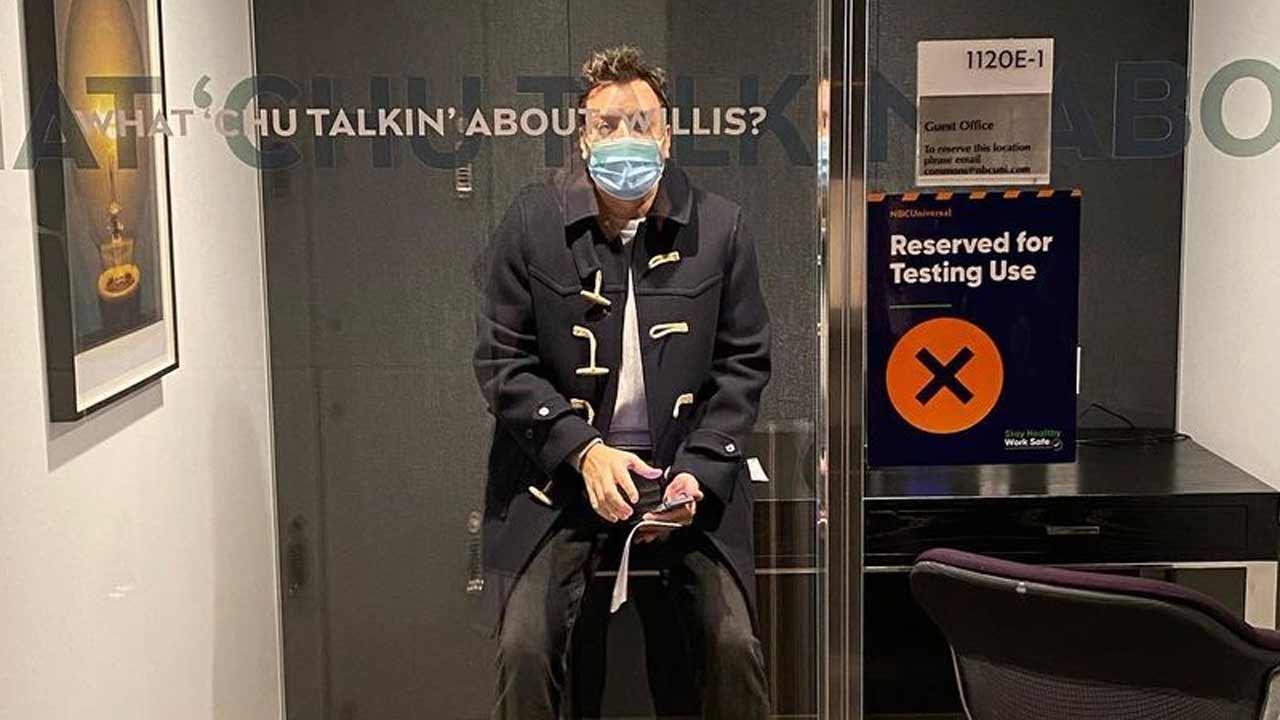 'The Tonight Show' host Jimmy Fallon reveals he tested positive for Covid-19 over the holiday break