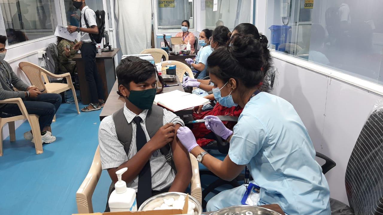 Watch: Throngs of spirited kids aged 15-18 queue up for vaccination in Mumbai