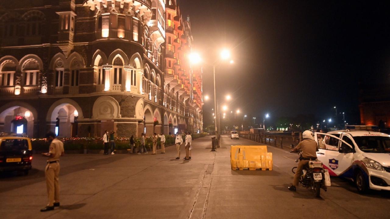 Low-key welcome of New Year in Mumbai amid rise in Covid-19 cases, prohibitory orders