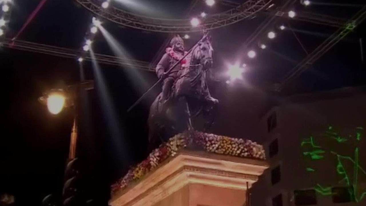 Uddhav Thackeray unveils statue of Maharana Pratap in Mumbai