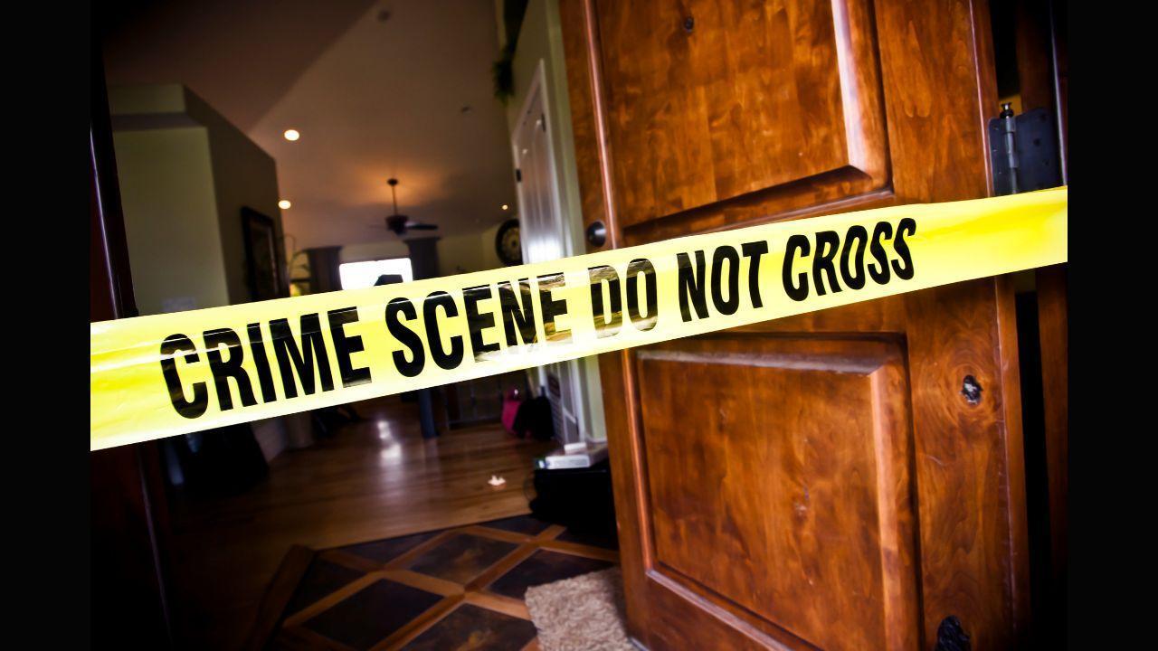 Man stabs wife to death in Malad, tries to kill self