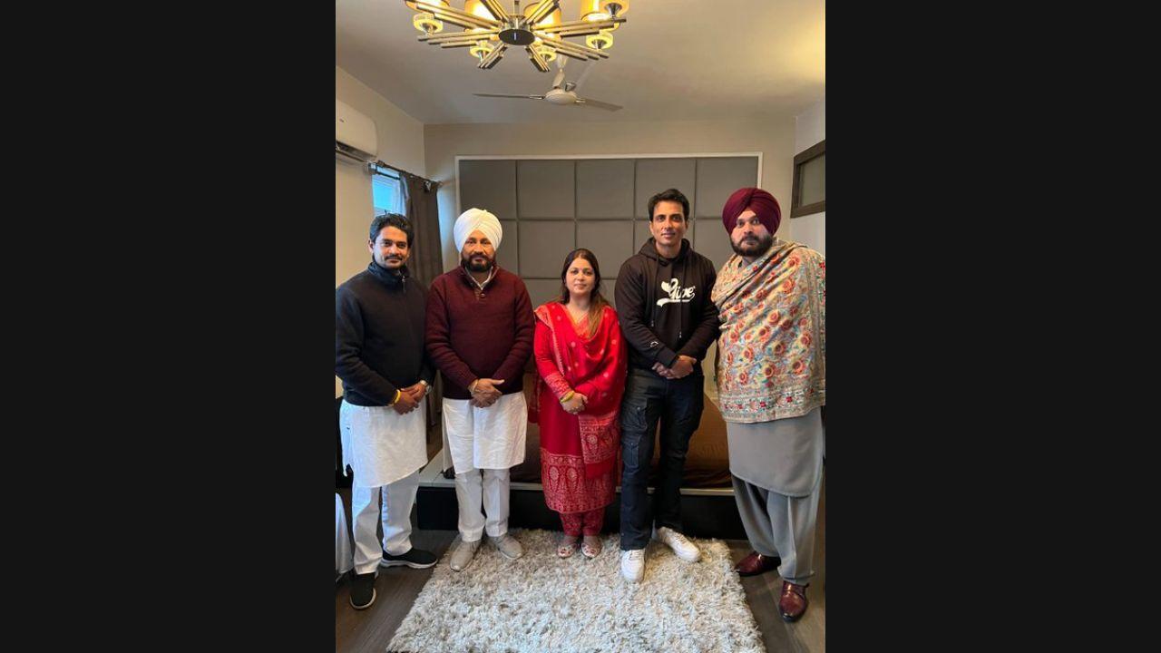 Malvika Sood (centre) with Sonu Sood and Navjot Sidhu. Pic/Pallav Paliwal