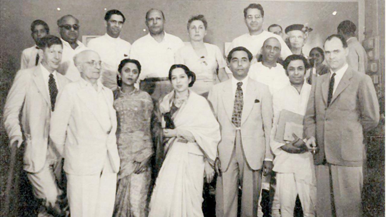 Delegates of the Congress for Cultural Freedom at Chetana in 1951. First and second from left in the first row are the poet WH Auden and pacifist Salvadore da Madariaga; second and third from right are writers Raja Rao and Sudhakar Dikshit who started Chetana. Pic courtesy/Chhaya Arya