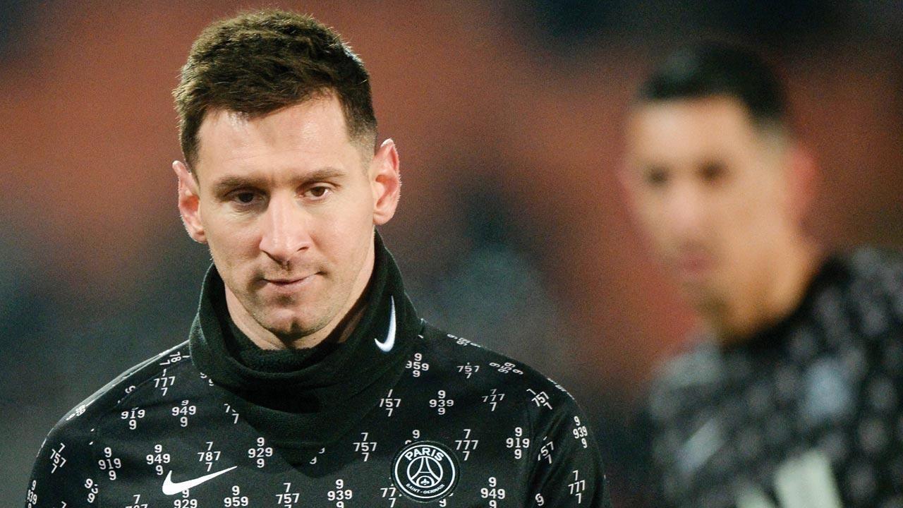 Messi tests negative for Covid-19, to join PSG squad in coming days