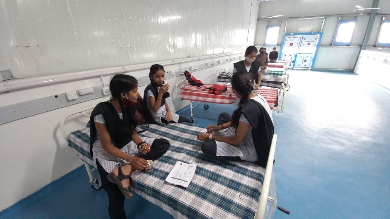 Some big schools in urban centres have decided to arrange the vaccination drive at their own campuses to ensure all the children in the 15-18 age group are covered. Pic/Satej Shinde