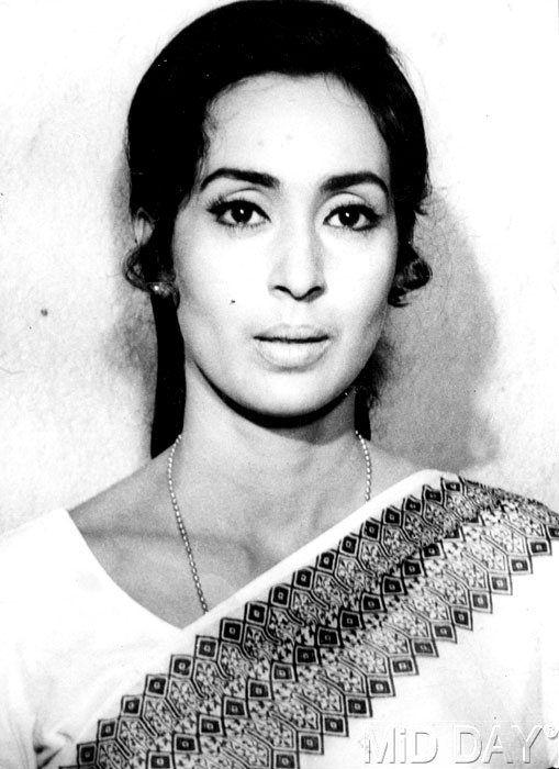 Nutan married naval Lieutenant-Commander Rajnish Bahl in October 1959. Two years later, the couple was blessed with a son, whom they named Mohnish. He went on to become an actor in Television and Hindi film industry and carved a niche for himself. Nutan's granddaughter Pranutan, made her Bollywood debut in 2019 with Notebook.