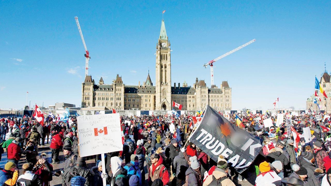 Thousands protest against Covid-19 mandates in Ottawa