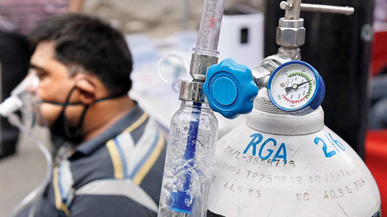 Ensure optimal availability of medical oxygen at health facilities: Centre